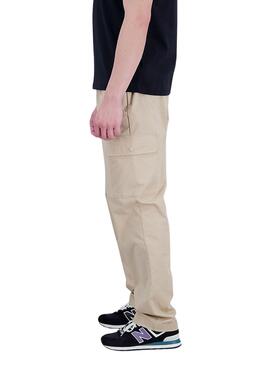 Pantalón New Balance Athletics Cargo Beige Hombre