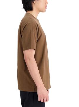 Camiseta New Balance Stacked Marrón Hombre