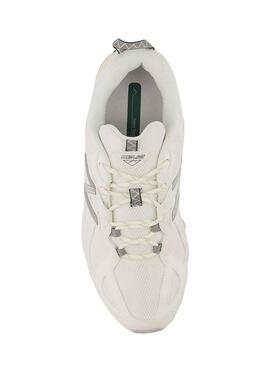 Zapatillas New Balance 610T blancas y verdes para hombre.