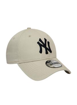 Gorra New Era League Essential 940 Beige