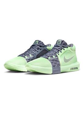 Zapatillas Nike LeBron Witness verde para hombre