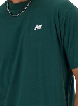Camisetas New Balance Essentials Verde Hombre. (48 caracteres)