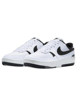 Zapatillas Nike Gamma Force blanco y negro para mujer
