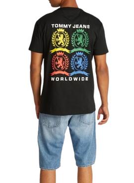  Camiseta Tommy Jeans  4CLR negro para hombre 