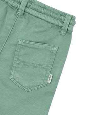 Bermuda Mayoral soft verde para niño