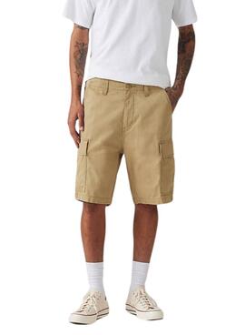 Bermudas Levis Carrier Cargo beige para hombre