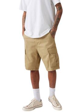 Bermudas Levis Carrier Cargo beige para hombre