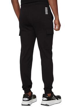 Pantalón Emporio Armani Cargo EA7 negro para hombre