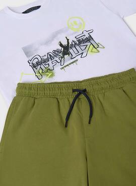 Conjunto Mayoral playlist verde y blanco para niño