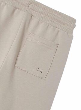 Pantalón Mayoral deportivo básico beige para niño