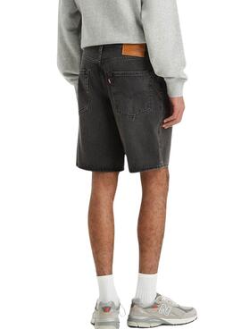 Bermuda vaquera Levis 468  Loose negro para hombre