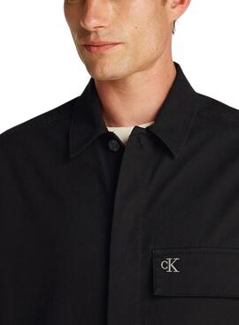 Sobrecamisa Calvin Klein Jeans Cargo negro para hombre
