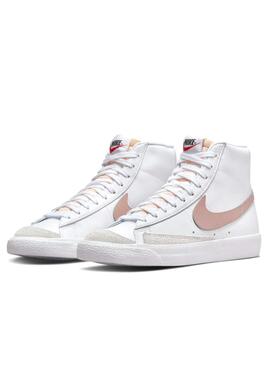 Zapatillas Nike Blazer Mid 77 blanco y rosa para mujer
