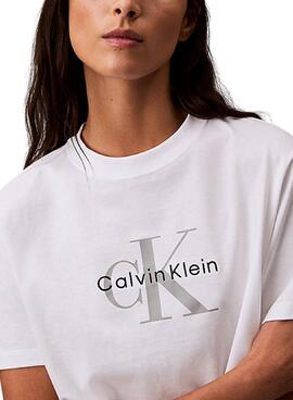 Camiseta Calvin Klein Jeans Hero blanco para mujer