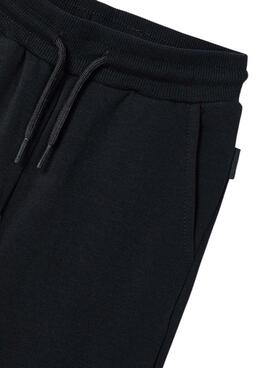 Pantalón Mayoral deportivo básico negro para niño