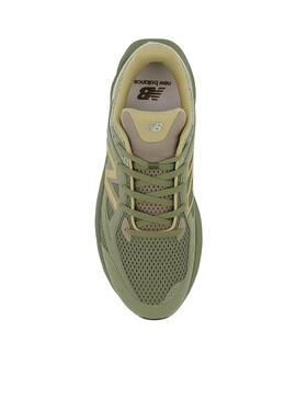 Zapatillas New Balance 800 verde para hombre