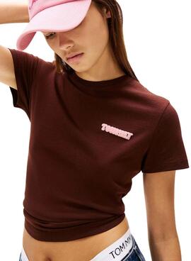 Camiseta Tommy Jeans Vintage marrón para mujer