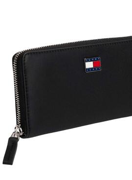 Billetera Tommy Jeans Cool negro para mujer