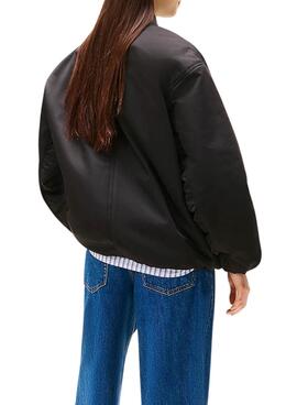 Bomber Tommy Jeans Longline negro para mujer