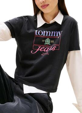 Camiseta Tommy Jeans Crest Flag negro para mujer
