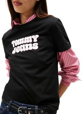 Camiseta Tommy Jeans Essential Logo negro para mujer