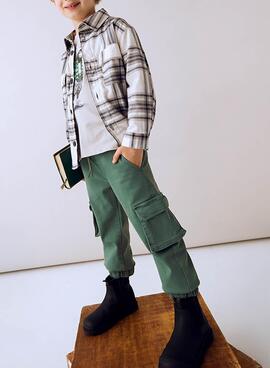 Pantalon cargo Mayoral soft verde para niño