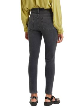 Pantalón Vaquero Levis 721 Skinny High Rise negro para mujer