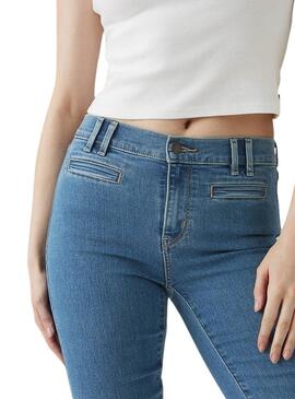 Pantalón vaquero Levis 314 Shaping Tailored recto para mujer