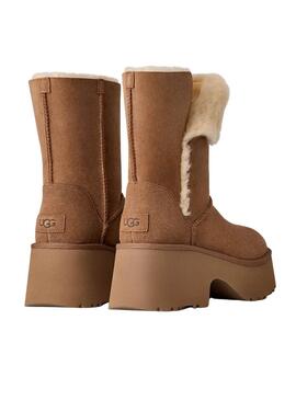 Botas UGG Esmee camel para mujer