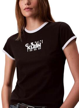 Camiseta Calvin Klein 1968 Graphic Baby negro para mujer