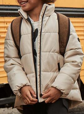 Abrigo acolchado Mayoral beige para niña