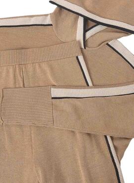 Conjunto Mayoral Tricot camel para niña