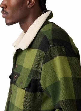 Cazadora Levis Trucker Plaid Sherpa cuadros verde para hombre