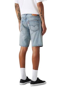 Bermudas Levis 445 denim claro para hombre