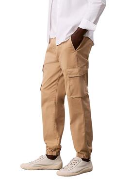 Pantalones cargo Calvin Klein Jeans Elastic Twill beige para hombre