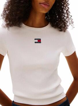 Camiseta Tommy Jeans Slim Badge blanco para mujer