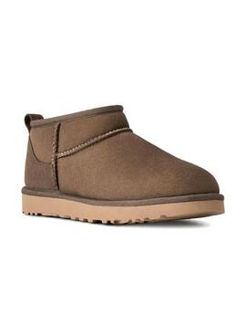 Botas UGG Classic ultra mini marrón para mujer