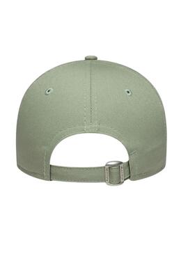 Gorra New Era MLB League Essential New York Yankees 9FORTY verde para mujer
