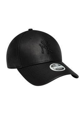 Gorra New Era New York Yankees 9FORTY efecto piel negro para mujer