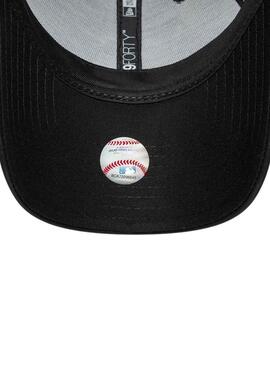 Gorra New Era New York Yankees 9FORTY efecto piel negro para mujer