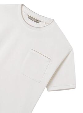 Camiseta Mayoral blanca con bolsillo para niño 