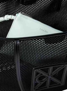 Bolso Calvin Klein Jeans Emblem mesh negro para mujer