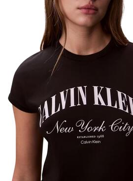 Camiseta Calvin Klein Jeans Graphic Logo negro para mujer