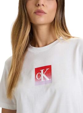 Camiseta Calvin Klein Jeans Classic Boxed Monogram blanco para mujer