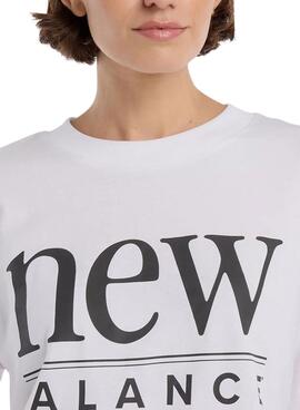 Camiseta New Balance oversize blanco para mujer